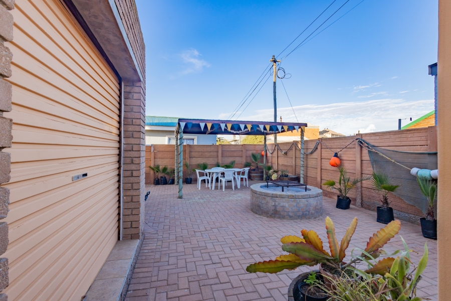 3 Bedroom Property for Sale in Strandfontein Western Cape